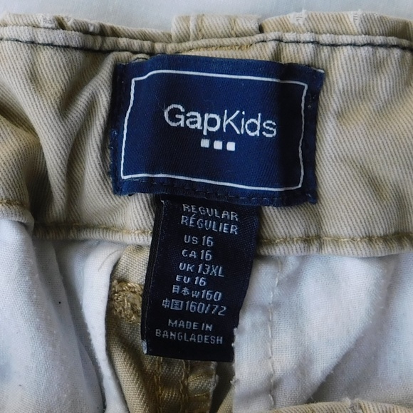 GAP Boys Khaki Shorts - Size 16 - Picture 5 of 5